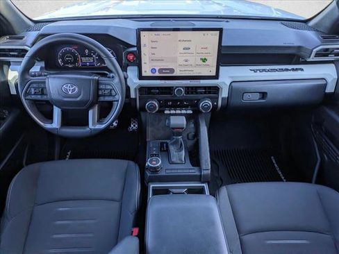 Used 2024 Toyota Tacoma TRD Sport image 16