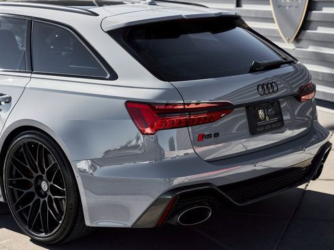 Used 2022 Audi RS 6 image 4