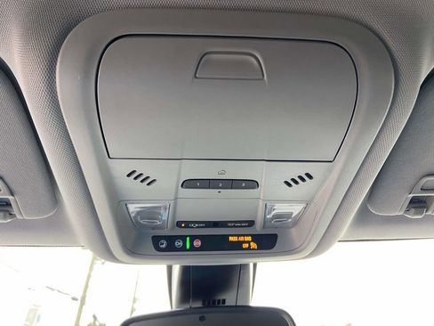 Used 2023 Chevrolet Blazer LT w/ Convenience Package image 13