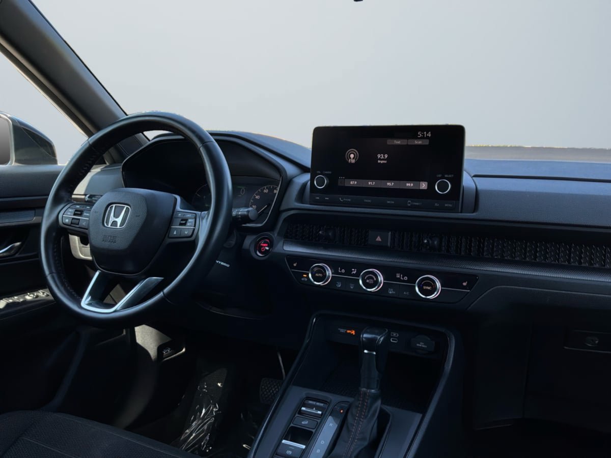 Used 2023 Honda CR-V Sport image 14