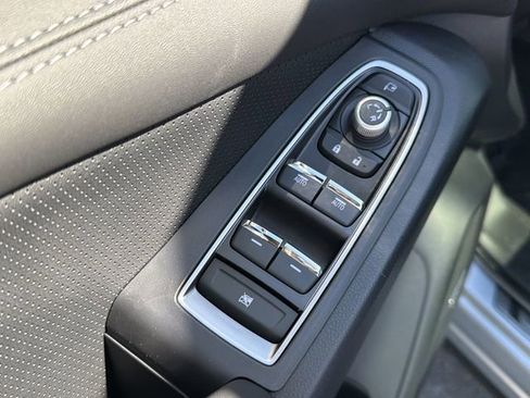 New 2026 Subaru Ascent Limited image 27