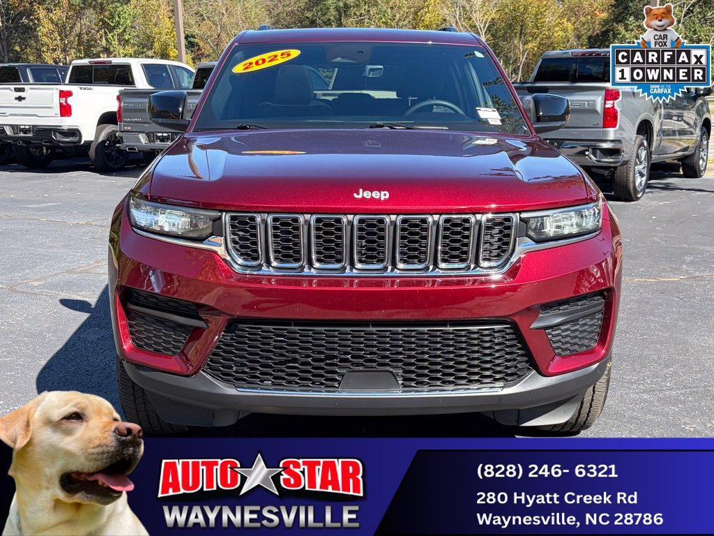 Used 2025 Jeep Grand Cherokee Laredo X w/ Luxury Tech Group I AWD/4WD image 7