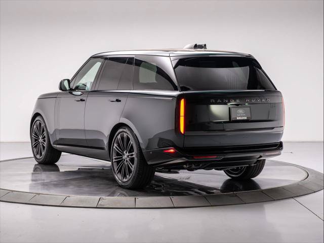New 2026 Land Rover Range Rover SE AWD/4WD image 3