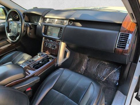 Used 2016 Land Rover Range Rover Supercharged image 24