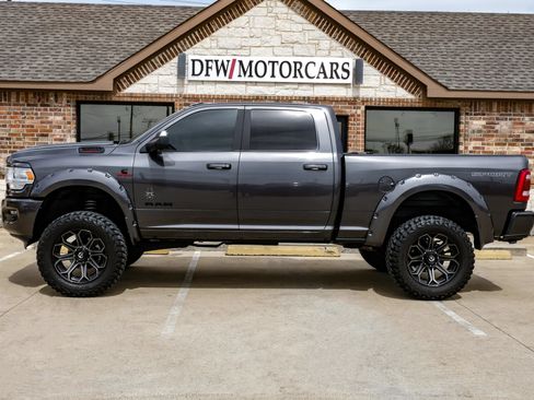 Used 2022 RAM 2500 Big Horn w/ Level C Equiment Group AWD/4WD image 16