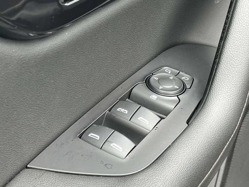 Used 2020 Chevrolet Blazer Premier w/ Driver Confidence II Package FWD image 26