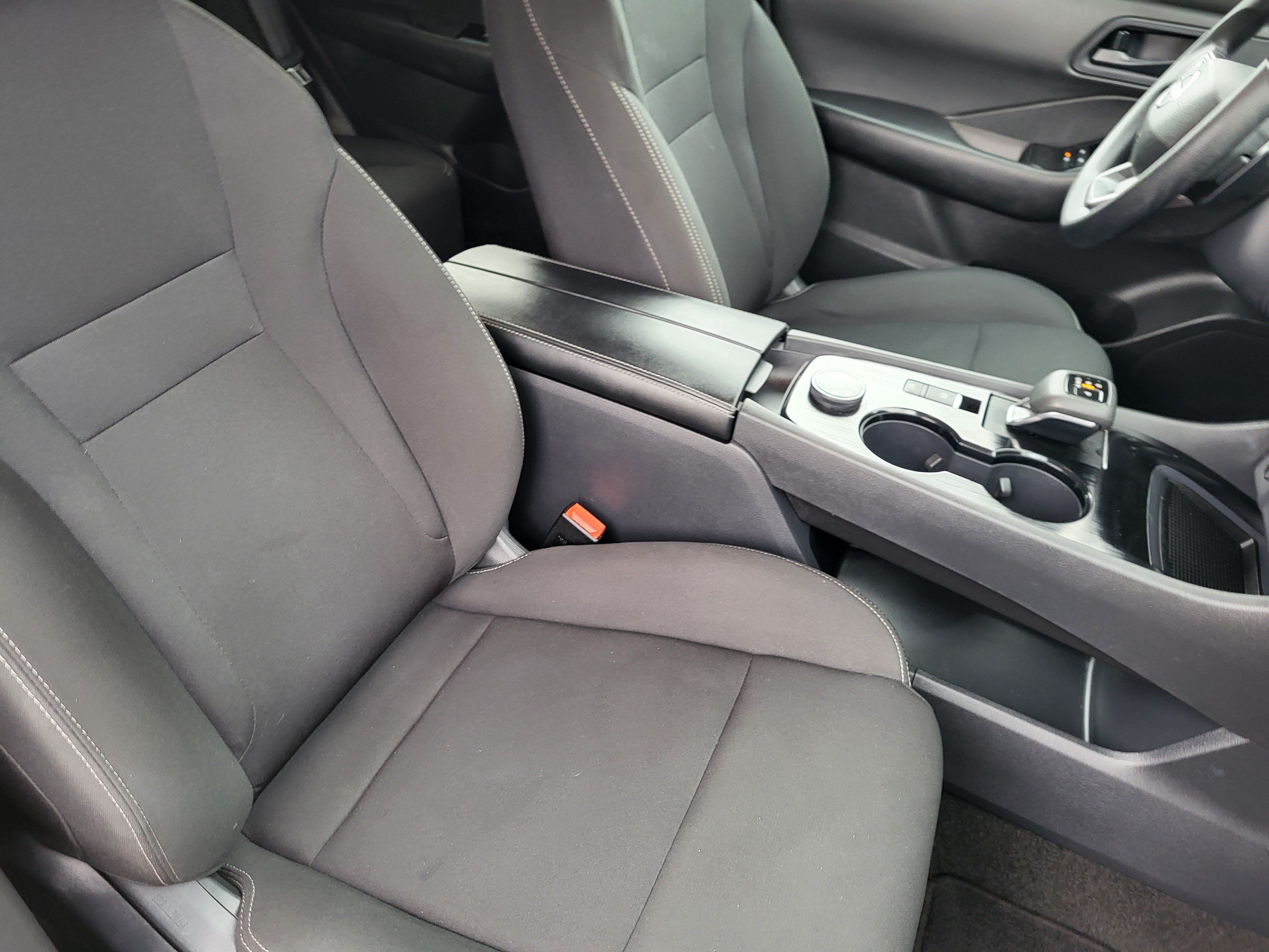 Certified 2025 Nissan Rogue S AWD/4WD image 14
