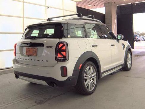 Used 2024 MINI Cooper Countryman S w/ Premium Package FWD image 2
