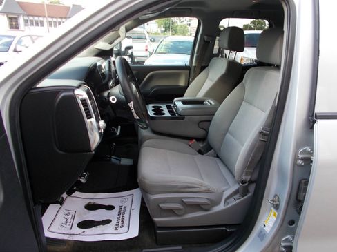 Used 2016 Chevrolet Silverado 1500 W/T w/ WT Convenience Package AWD/4WD image 10