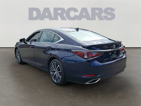 Used 2023 Lexus ES 350 w/ Premium Package FWD image 4