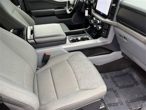 Used 2024 Ford F150 XLT w/ Mobile Office Package image 20