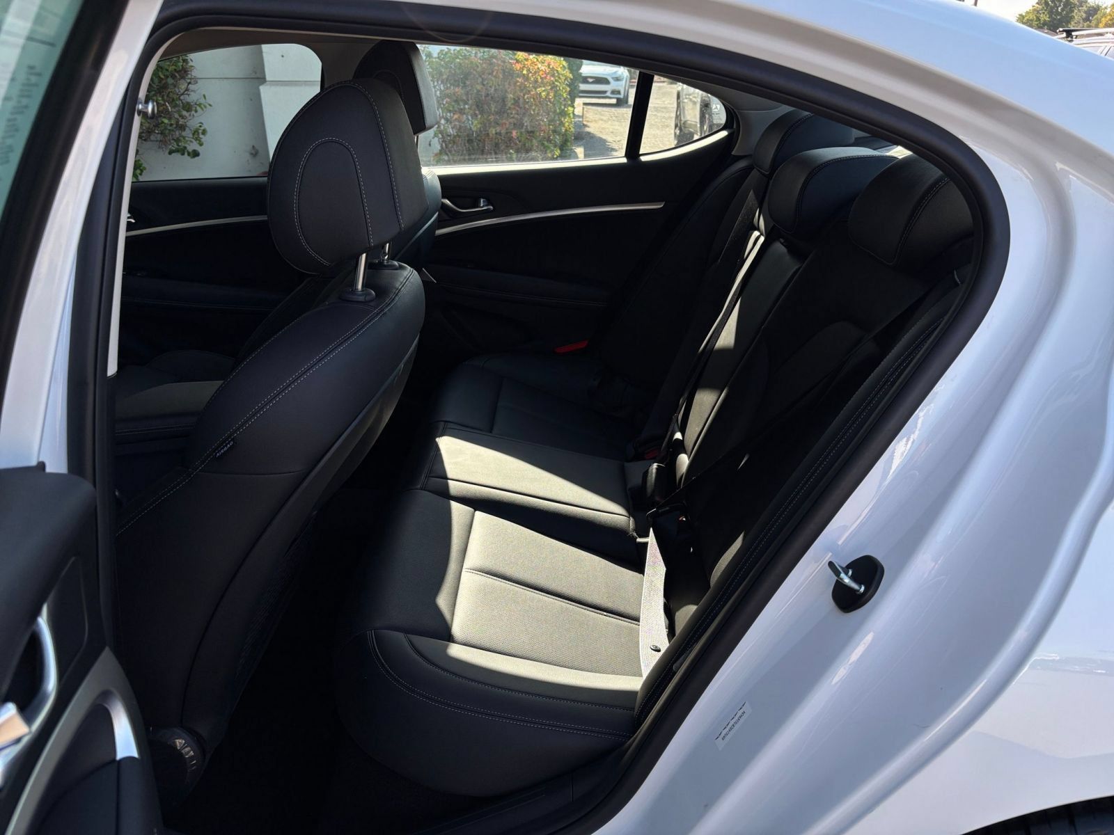 Used 2026 Genesis G70 2.5T RWD image 27