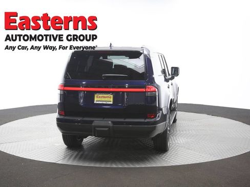 Used 2025 Lexus GX 550 w/ Accessory Package (2T) AWD/4WD image 42