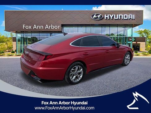 Certified 2023 Hyundai Sonata SEL FWD image 5
