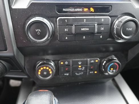 Used 2020 Ford F150 XLT w/ Equipment Group 302A Luxury RWD image 4