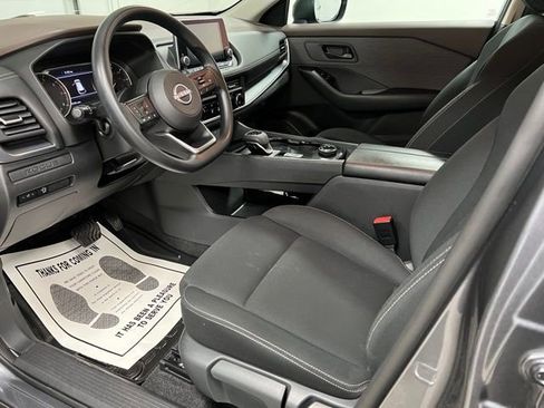 Used 2023 Nissan Rogue S image 16
