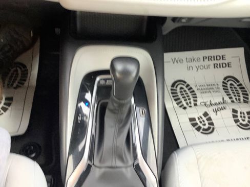 Used 2023 Toyota Corolla SE FWD image 42