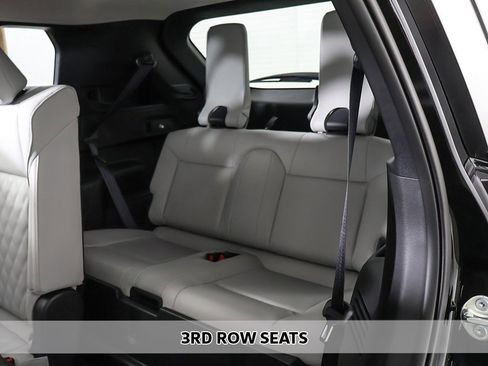 New 2025 Mitsubishi Outlander SEL image 12