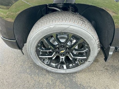 New 2025 Chevrolet Silverado 1500 High Country w/ High Country Premium Package image 34