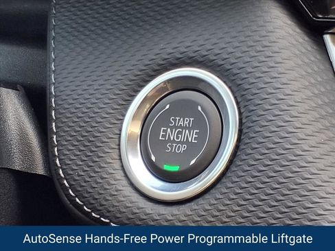 New 2026 Chevrolet Equinox LT w/ Convenience Package II image 9