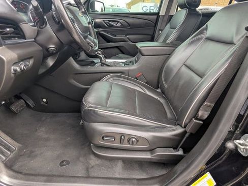 Certified 2021 Chevrolet Traverse High Country FWD image 15