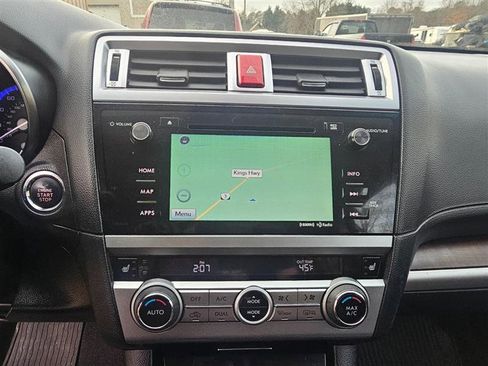 Used 2016 Subaru Outback 3.6R Limited image 14