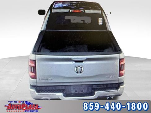 Used 2024 RAM 1500 Laramie AWD/4WD image 6