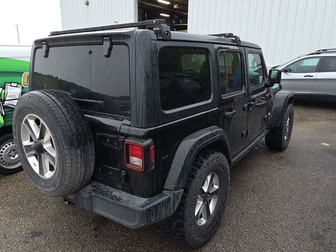 Used 2019 Jeep Wrangler Unlimited Sport S AWD/4WD image 6