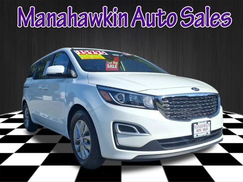 Used 2019 Kia Sedona L image 1