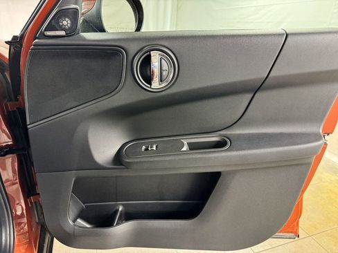 Used 2017 MINI Cooper Countryman ALL4 AWD/4WD image 18