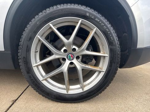 Used 2018 Alfa Romeo Stelvio Ti Sport AWD/4WD image 22