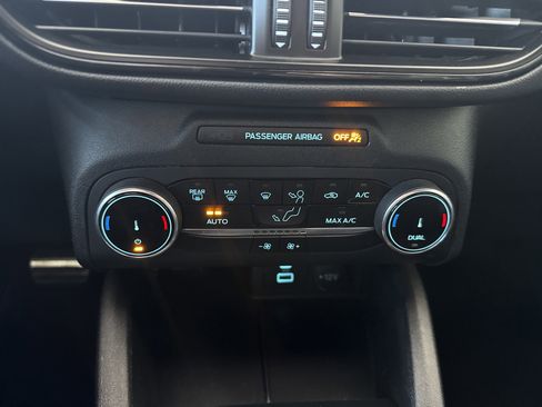 Used 2023 Ford Escape ST-Line w/ Equipment Group 301A image 25