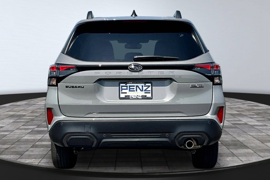 New 2026 Subaru Forester Touring AWD/4WD image 4