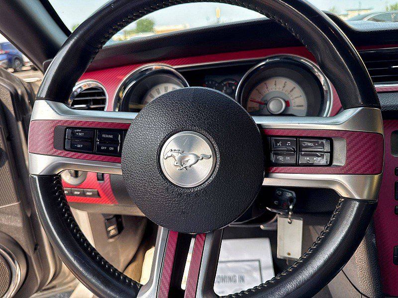 Used 2011 Ford Mustang GT Premium w/ GT Coupe Accessory Pkg 1 RWD image 19