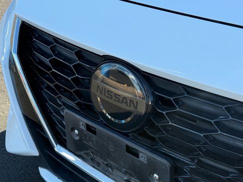 Used 2023 Nissan Sentra SV w/ All-Weather Package image 33