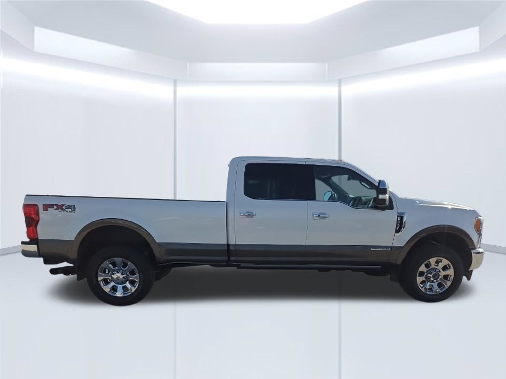 Used 2017 Ford F350 King Ranch w/ King Ranch Ultimate Package AWD/4WD image 6