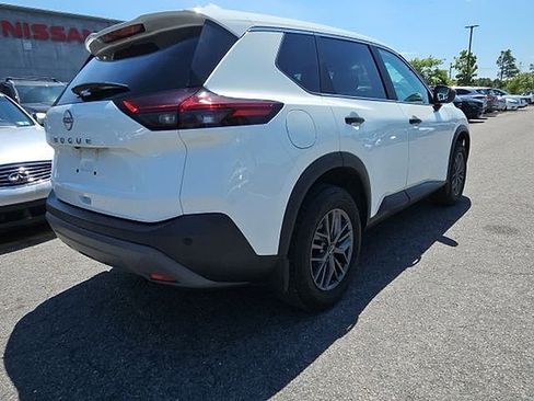 Certified 2023 Nissan Rogue S FWD image 12