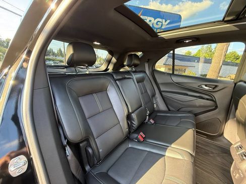 Used 2024 Chevrolet Equinox Premier AWD/4WD image 37
