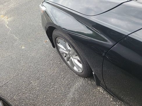Used 2018 Honda Accord LX image 19