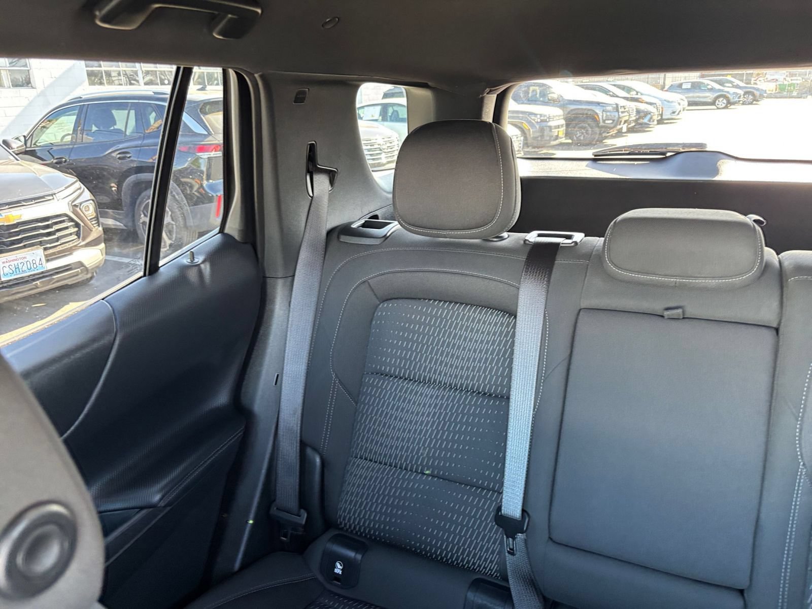 Used 2025 Chevrolet Equinox LT AWD/4WD image 39