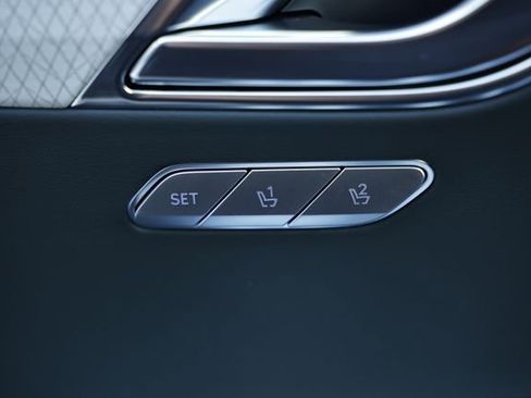 New 2026 Genesis GV80 2.5T Prestige image 18