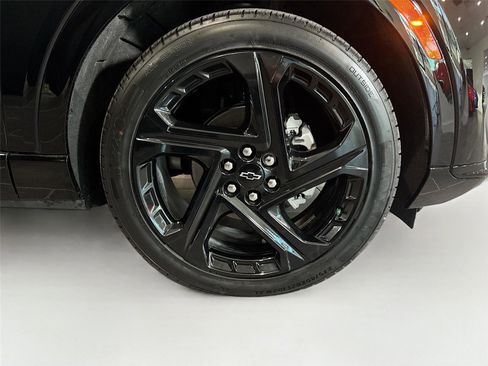 Used 2024 Chevrolet Equinox EV RS image 34