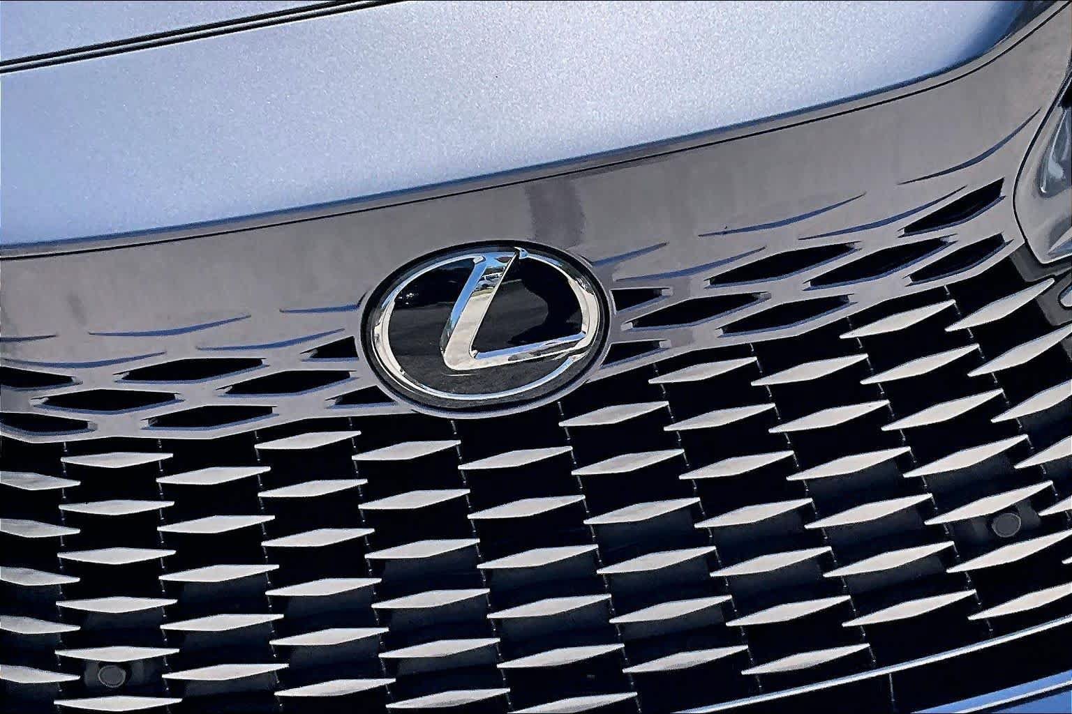 Used 2023 Lexus RX 350 FWD w/ Accessory Package (Z1) image 30