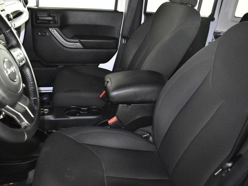 Used 2017 Jeep Wrangler Unlimited Sport w/ Quick Order Package 24S image 37