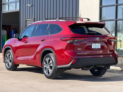 Used 2022 Toyota Highlander XLE