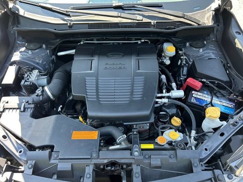Used 2019 Subaru Forester Premium AWD/4WD image 28