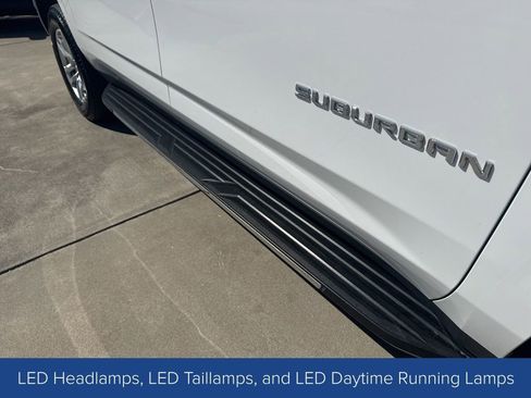 Used 2023 Chevrolet Suburban LS RWD image 9