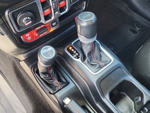 Used 2020 Jeep Wrangler Unlimited Rubicon image 26