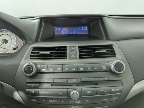 Used 2011 Honda Accord SE image 17