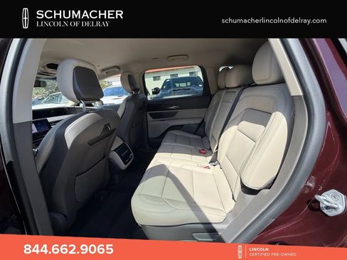 Used 2024 Lincoln Nautilus Premier AWD/4WD image 12